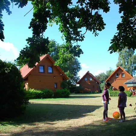 Semesterbostad With 1 Bedroom Dźwirzyno