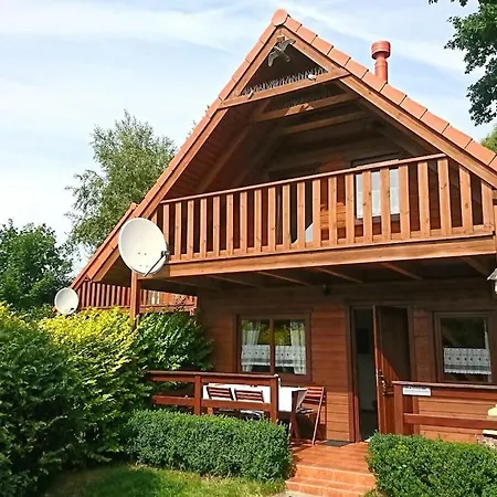 Semesterbostad With 1 Bedroom Dźwirzyno