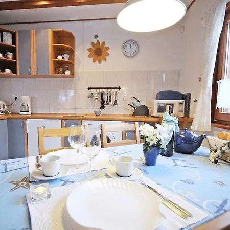 Semesterbostad With 1 Bedroom *